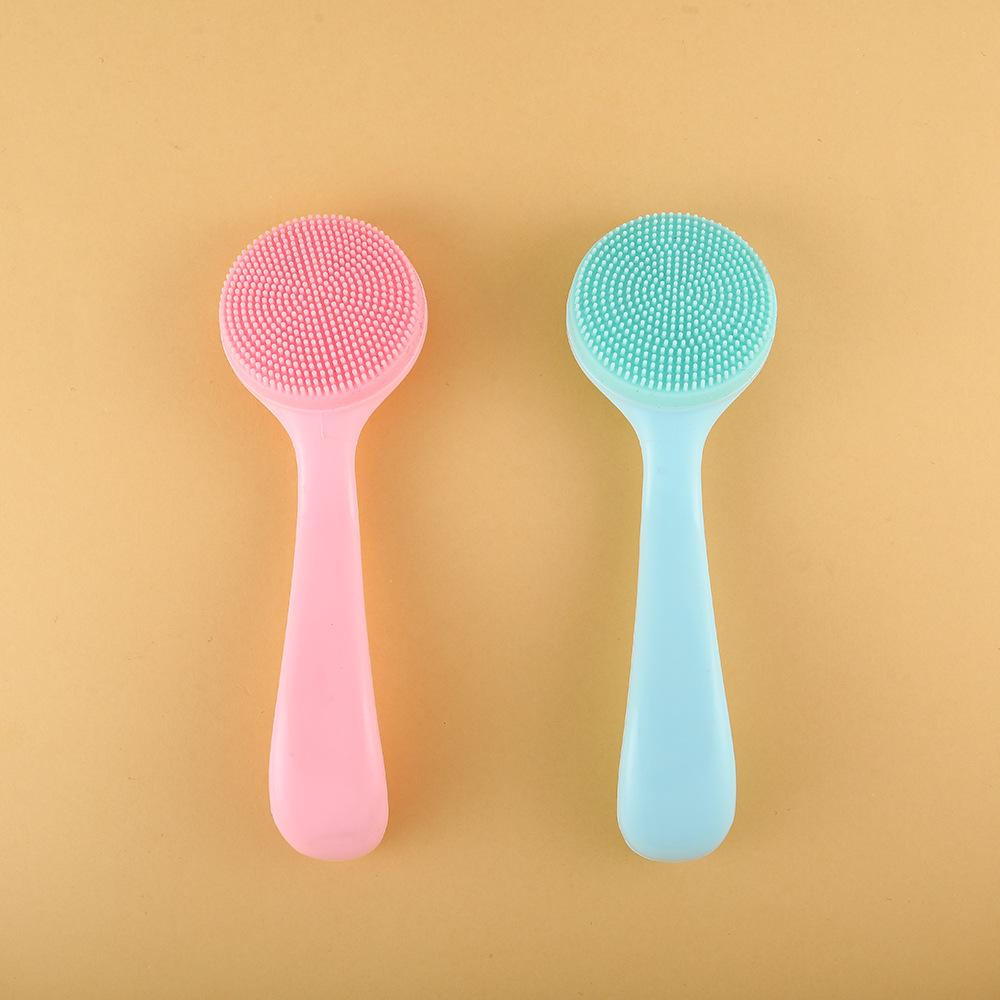 Portable Silicone Facial Cleansing Brush - Soft Touch, Makeup & Blackhead Removal Tool