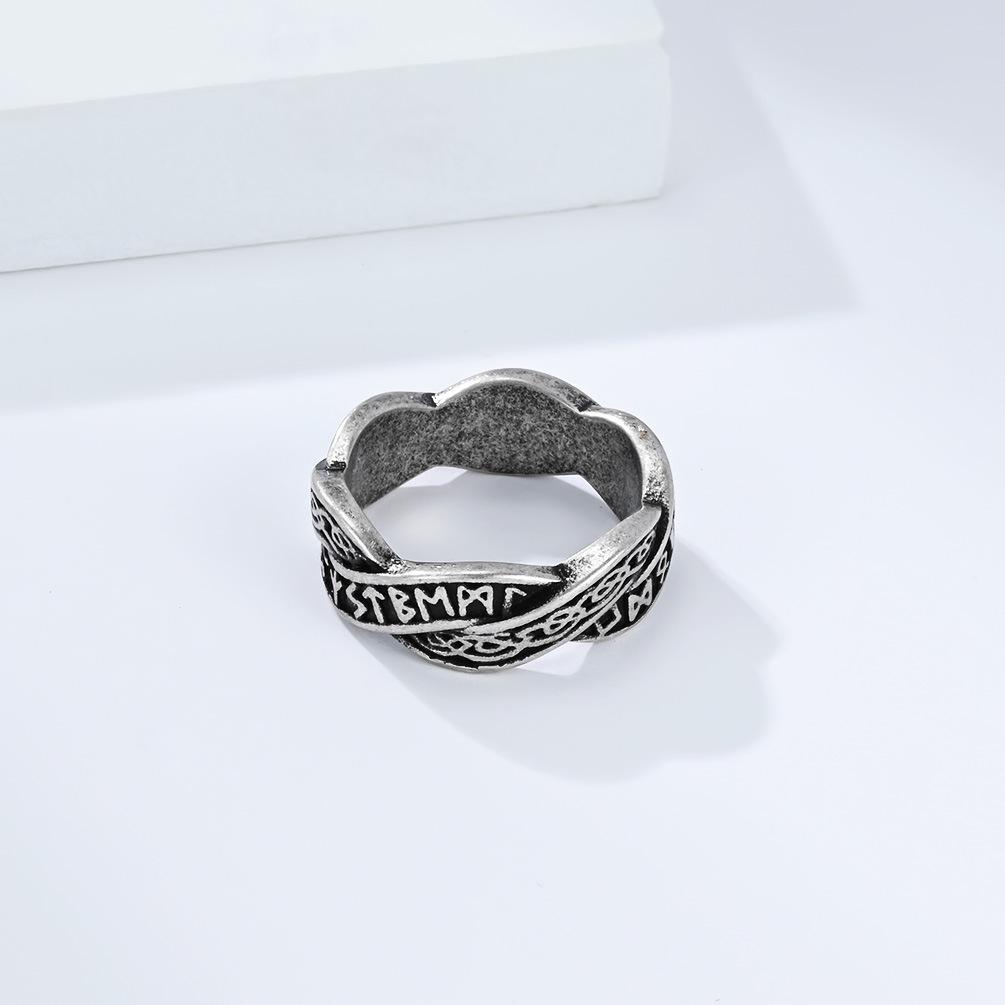 Nordic retro Viking text woven eternal knot, titanium steel ring, men's and women's niche design wedding ring, artistic food ring