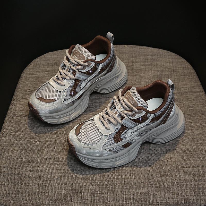 

Fashion dad shoes women s muffin platform sports and leisure 2025 autumn new mesh non-slip lightweight height-increasing sports shoes 35 светло-коричневого