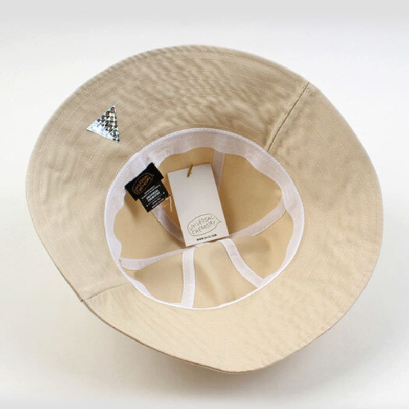 Universal Chemistry Bubble Beige Bermuda Over Bucket Hat