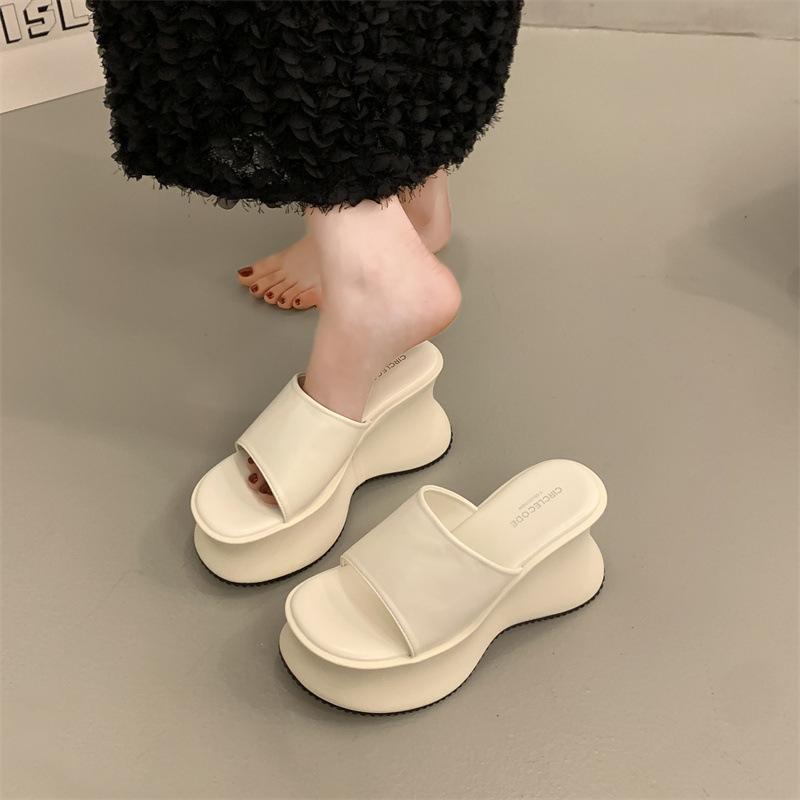 High-heeled Slippers Women's Summer Outer Wear 2025 New High-end Matching Skirt Heightened Thick-soled One-word Slippers Silver Cool Slippers