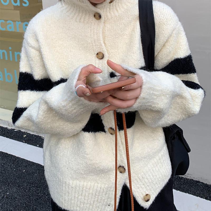 Französisch Vintage High Neck Gestreiften Pullover Mantel Strickjacke Frauen 2023 Herbst/Winter Neue Lose stricken Pullover Strickjacke Weibliche Top