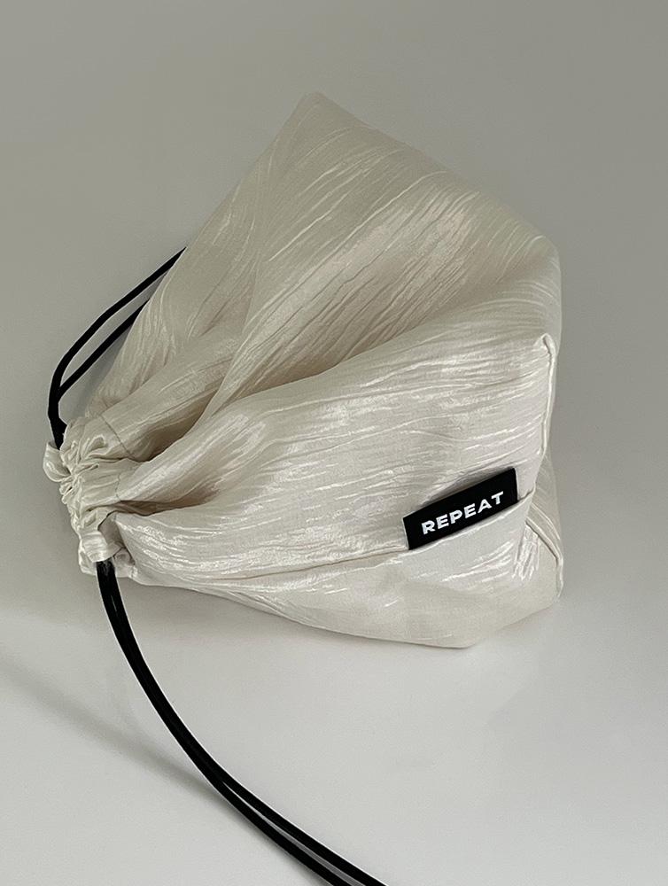 Repeat Shine String Pouch Ml (2 Colors)
