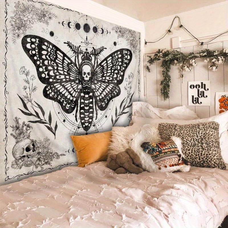 Gothic Moth Halloween Tapestry Skull Floral Pattern Polyester Vintage Witchy Design Wall Decor Bedroom Living Room Art Gift