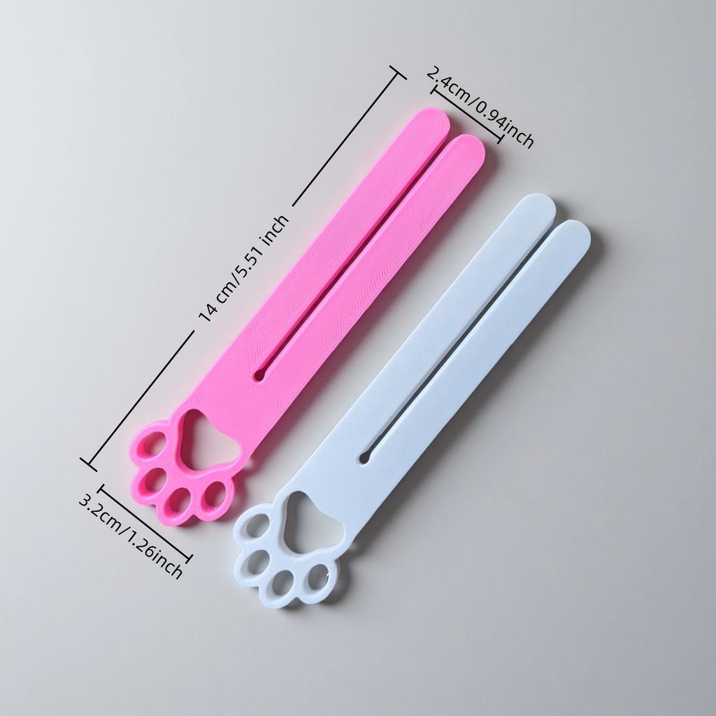 Cat Food Squeeze Tool with an Open-mouth Design,Compatible with Both Large and Small Food Bags,Portable Cat-shaped Squeezer