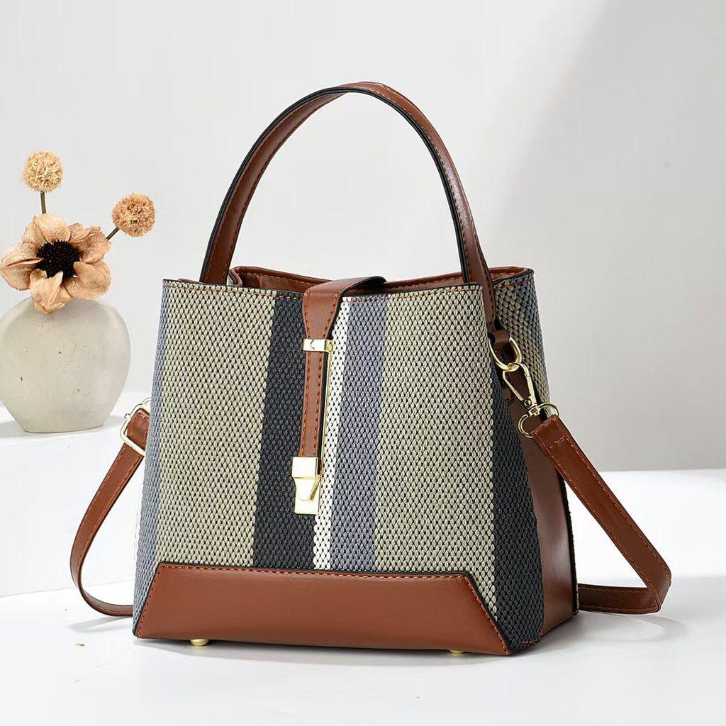Pu Water Bucket Bag With Multilayer Weaving And Color Block Design For Daily Casual Use