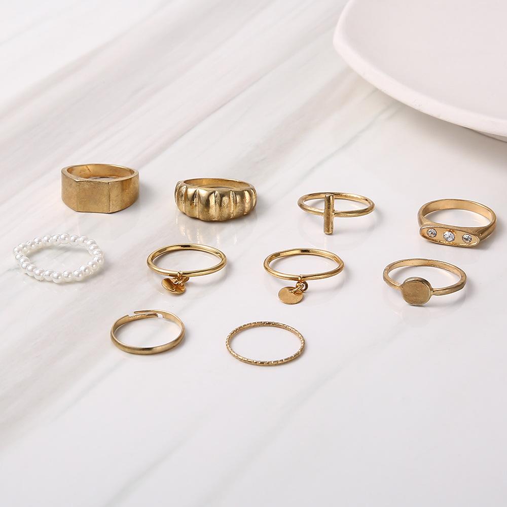 Ring Gold Glossy Croissant Threaded Ring Pearl Disc 10-Piece Set Combination Ring
