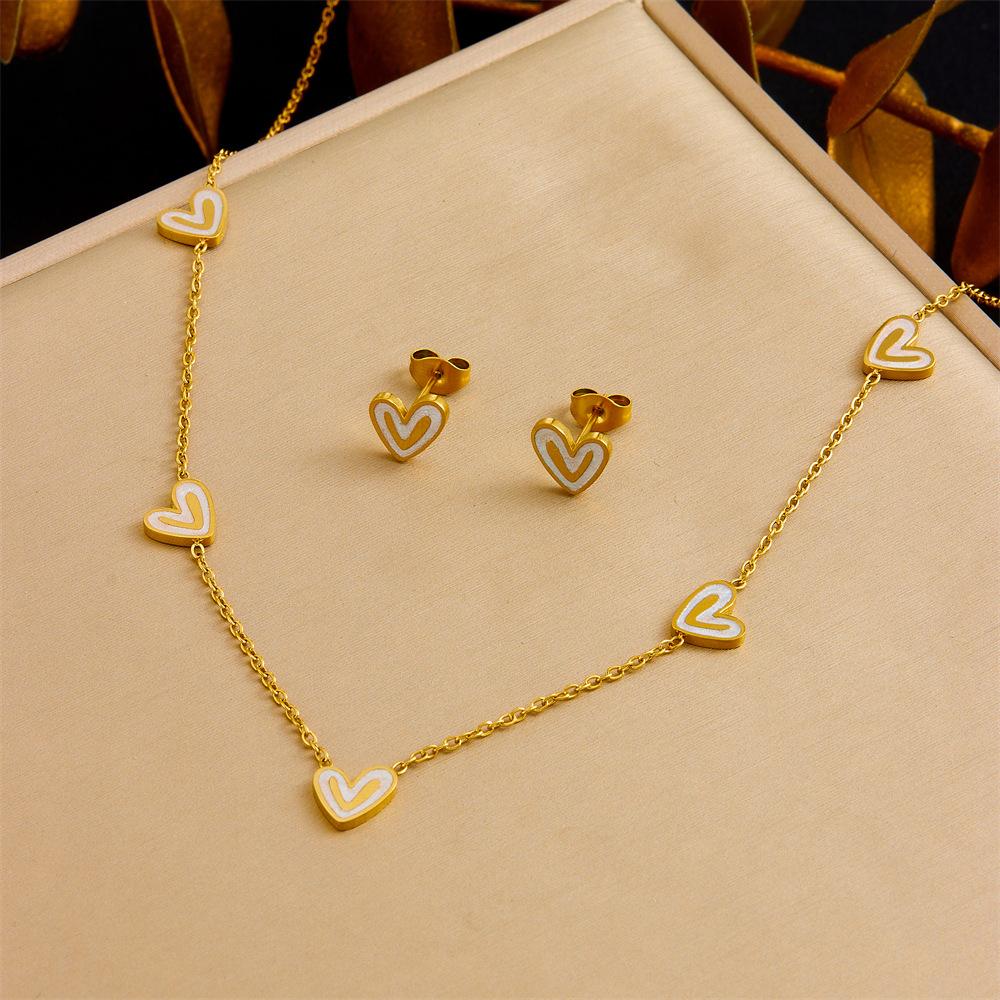 Fashionable Elegant White Shell Heart Collarbone Chain Earrings Necklace Bracelet Women Set Versatile Gift