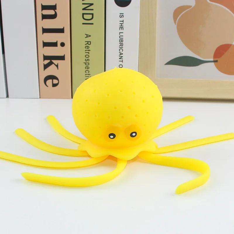 

Squishy Water Absorbing Octopus Sensory Toy TPR Stress Relief Fidget Bath Pool Play Pinch Decompression Fun for Kids Adults жовтий