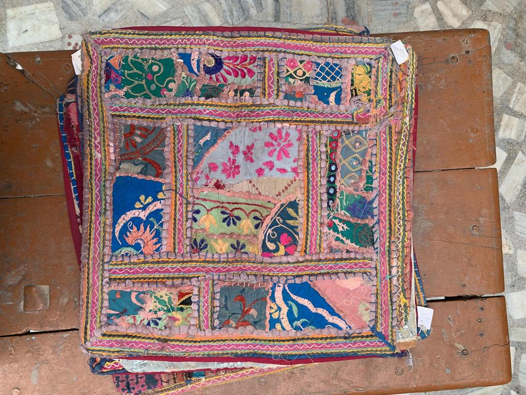 Bawełniana poszewka na poduszkę ręcznie haftowana: Dekoracyjna poduszka boho 40