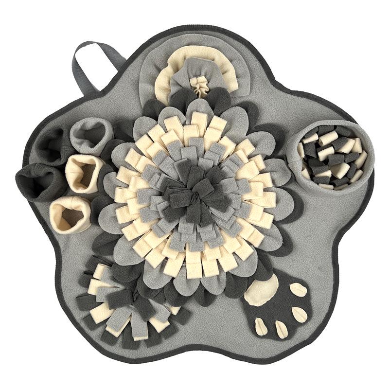 Pet Sniffing Mat - Slow Feed Dog Blanket with Squeaky Flower Design for Puppies and Small To Medium Dogs