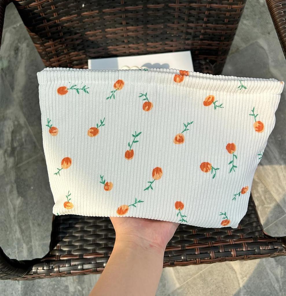Clapoyis Large Capacity Square Makeup Pouch with a Cute Floral Print Women's