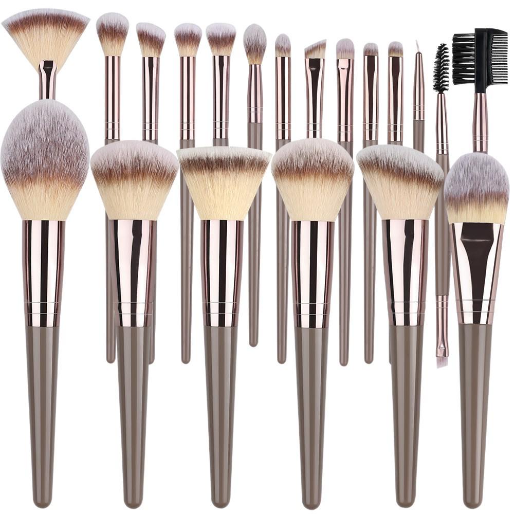 Champagner Make-up Pinselset mit Beauty-Schwamm und Waschschüssel