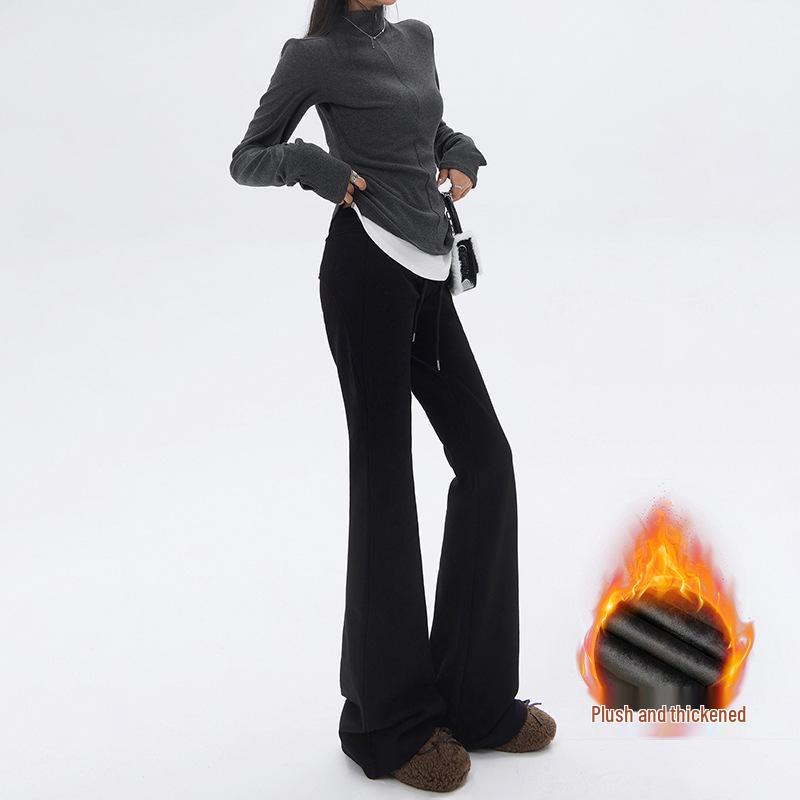 High-Waist Velvet Flare Pants for Women – Autumn & Winter Hip-Lifting Style.