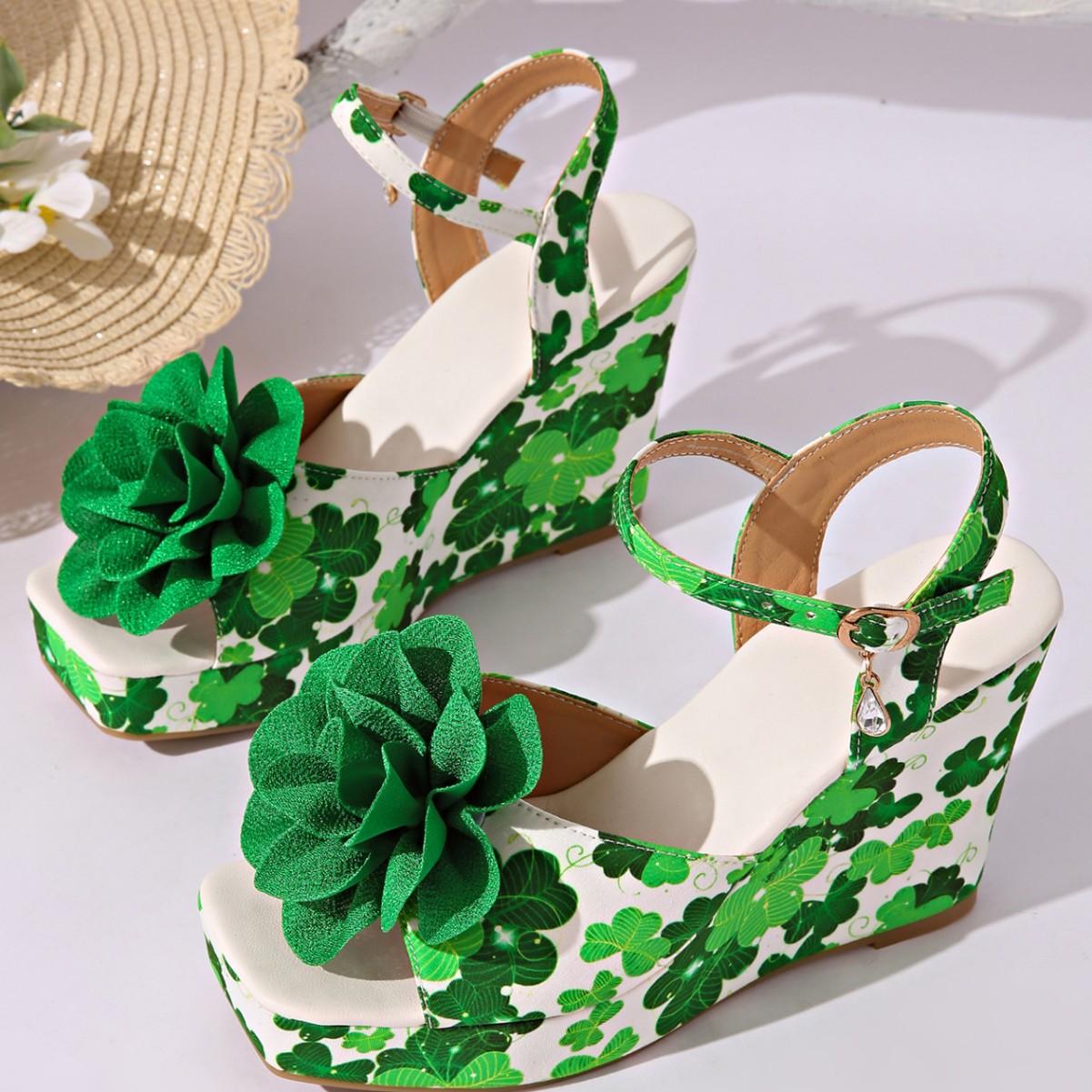 

Foreign trade leisure ethnic retro wedge heel women s sandals European and American fashion and sexy one-word buckle large size high heel sandals 35 жовтий