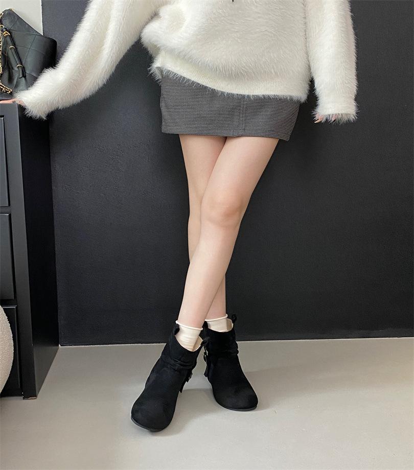 Korean version of round head handmade pleated stacking boots medium tube boots women's new sleeve thin thick heel western cowboy boots