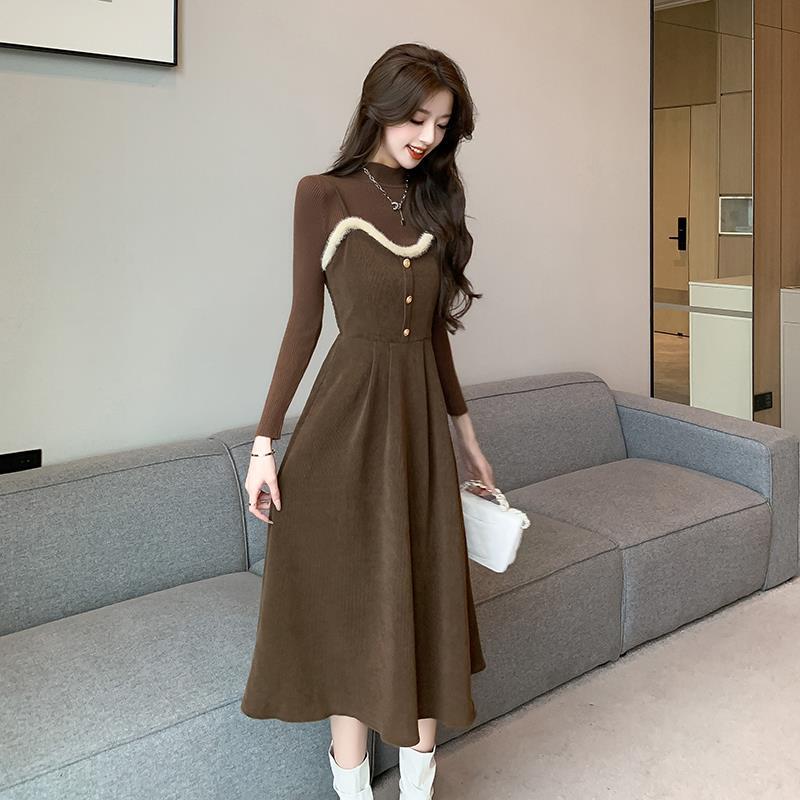 2025 Autumn/Winter Corduroy Camisole Dress with Sweater Layer: Sweet Mid-Length