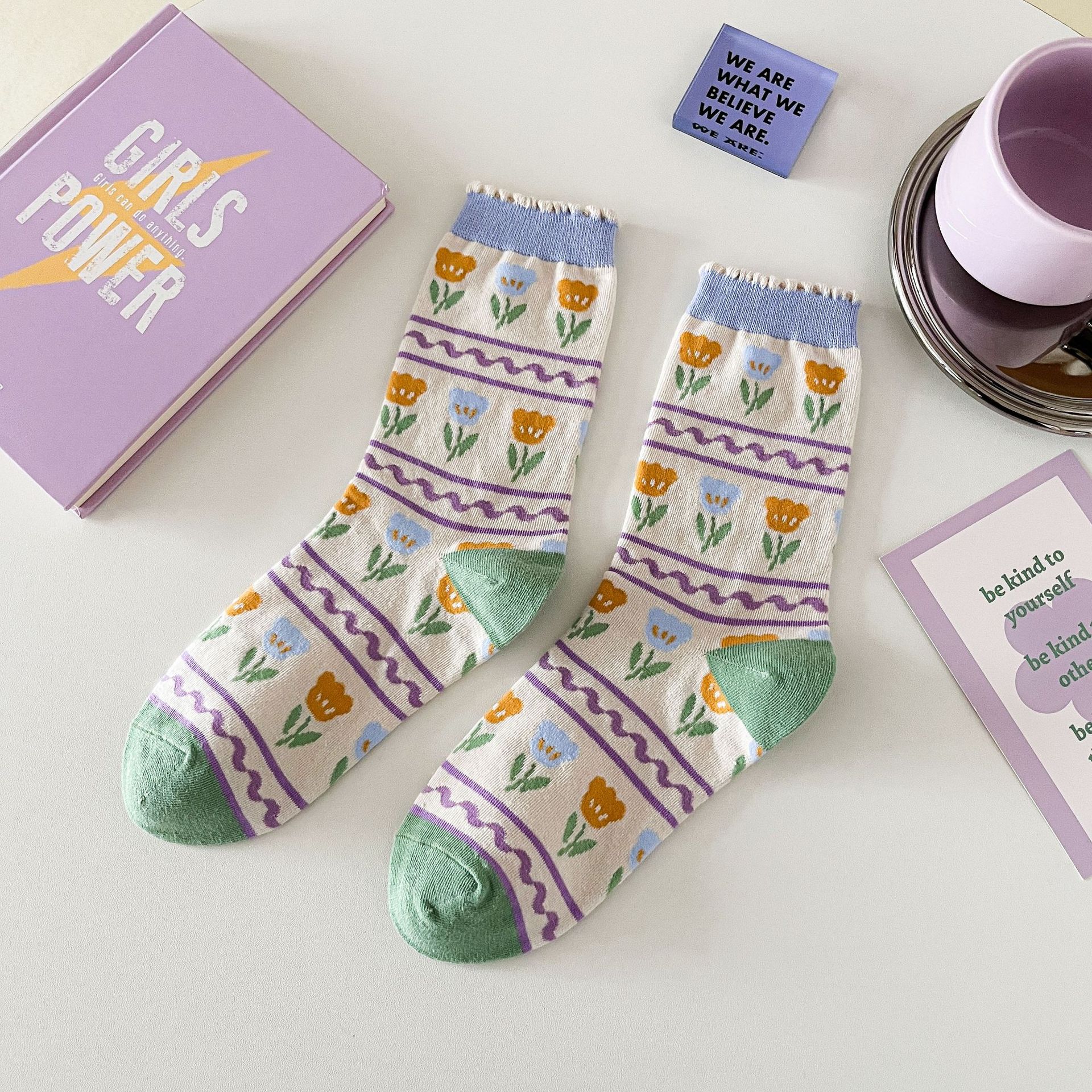 

Модные милые носки Kawaii с принтом, женские модные японские носки в стиле Харадзюку для девочек, женские носки в стиле ретро, ​​винтажные хлопковые длинные носки в корейском стиле