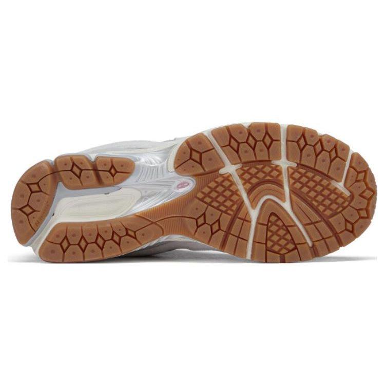 Bandier x New Balance 2002R Sea Salt Reflection Unisex Sneakers Grijs Brighton-Grijs M2002RPM