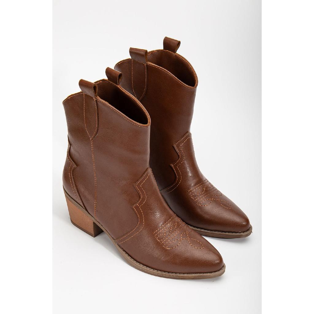 Krémové hnědé béžové matné semišové západní kovbojské boty