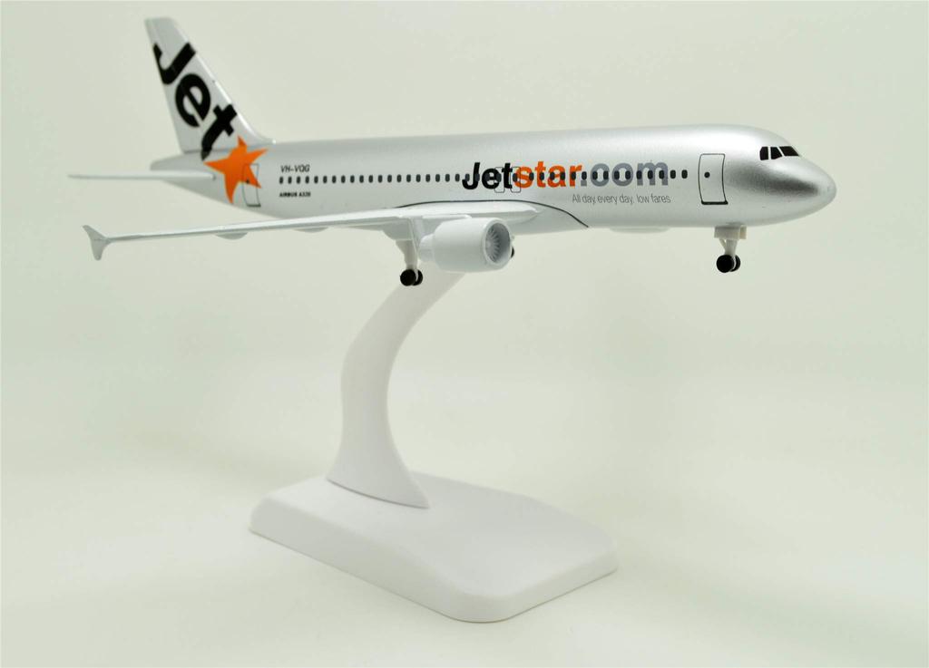 TANG DYNASTY Standard Version Jetstar Airways Airbus A320 Tiger Alloy Airplane Model Toy 1/400