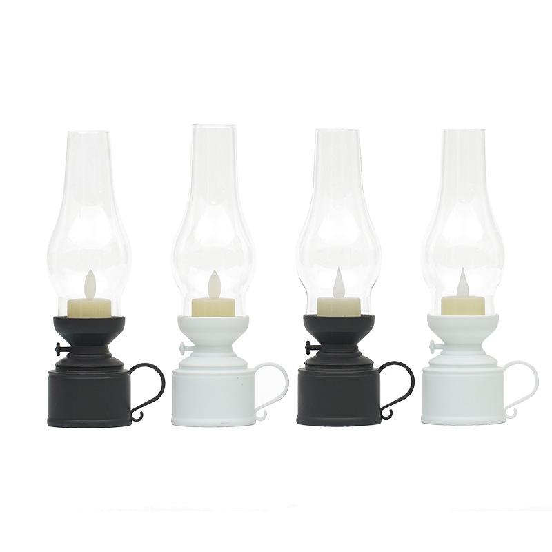 Vintage Kerosene Lamp Decorative Lantern with Electronic Candle for Weddings and Atmosphere Simulation