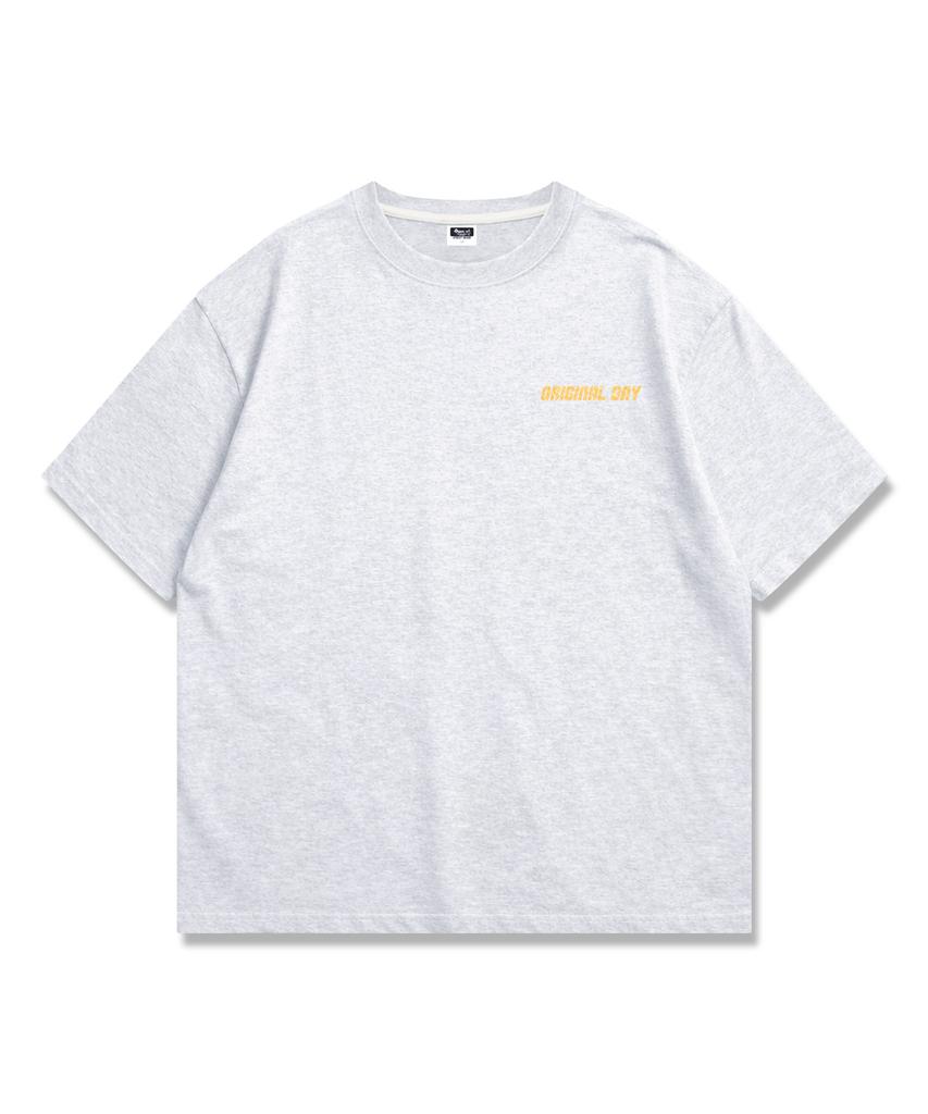 ORIGINALDAY Dragon Robe Oversized Short Sleeve T-Shirt Gold Foil Gonryongpo Graphic Unisex White Melange