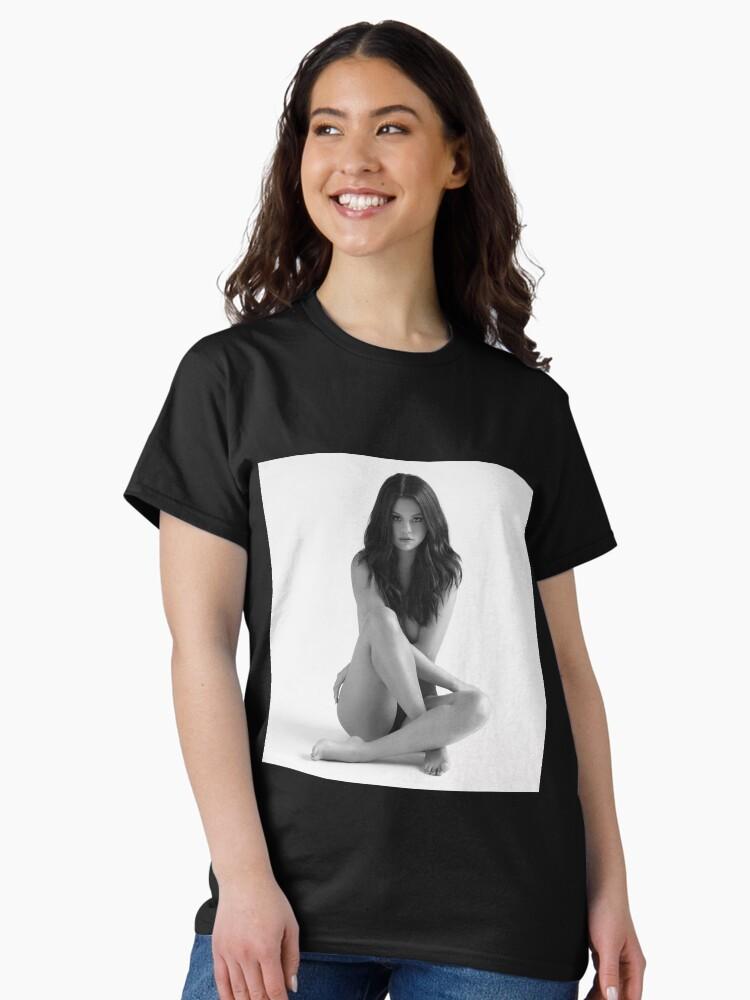 Natural Beautiful Girl Alternative Albums Musical Poster Classic T-Shirt