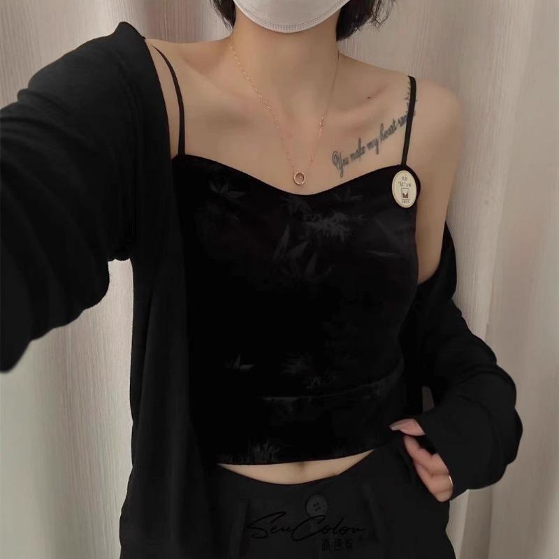 Autumn and Winter New Chinese Style Golden Velvet One Cup Strap Underwear Female Bamboo Leaf Texture All Match Small Vest