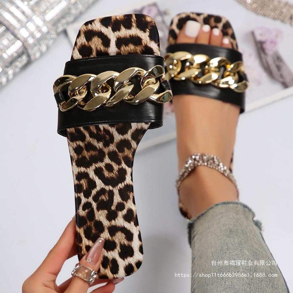 New Leopard Print Open-toed Flat-bottomed Slippers Women's 2025 European and American Large-size Summer Wear Fashion Beach Cool Slippers