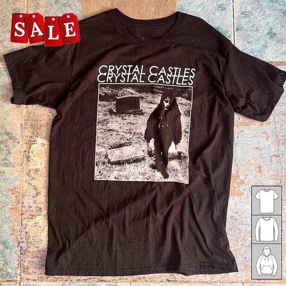 New Crystal Castles ‘II’ Darkwave  Gift For Fans Unisex S-5XL Shirt UK196 Unisex T-Shirt S