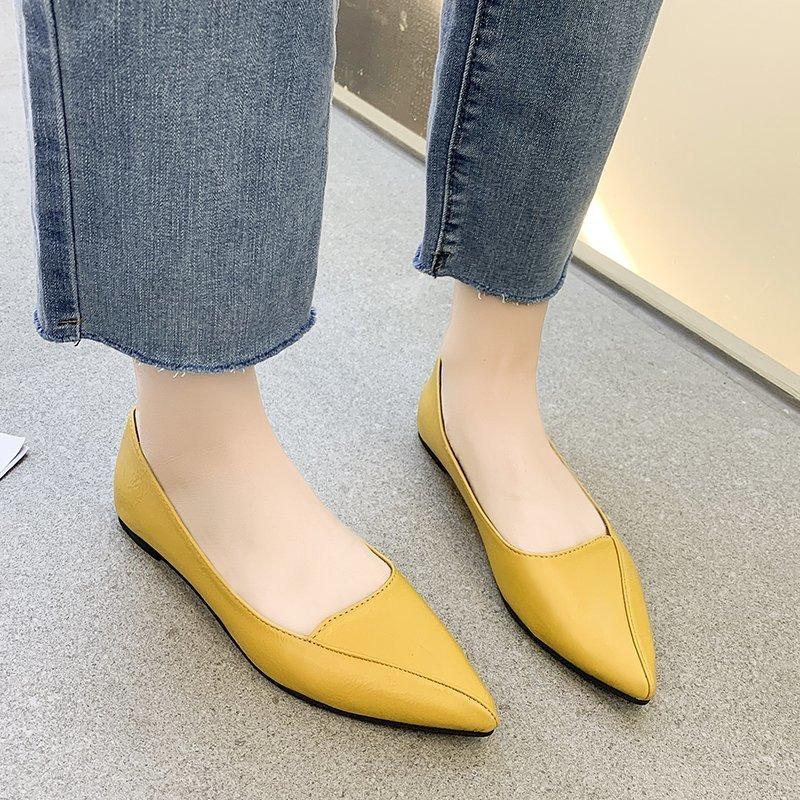 Spring new pointed toe foot cover casual commuting soft leather fashion single shoes women's tide