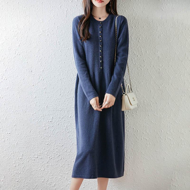 Women's Long Loose Pure Wool Knit Dress - Single-Breasted Round Neck for Autumn and Winter.