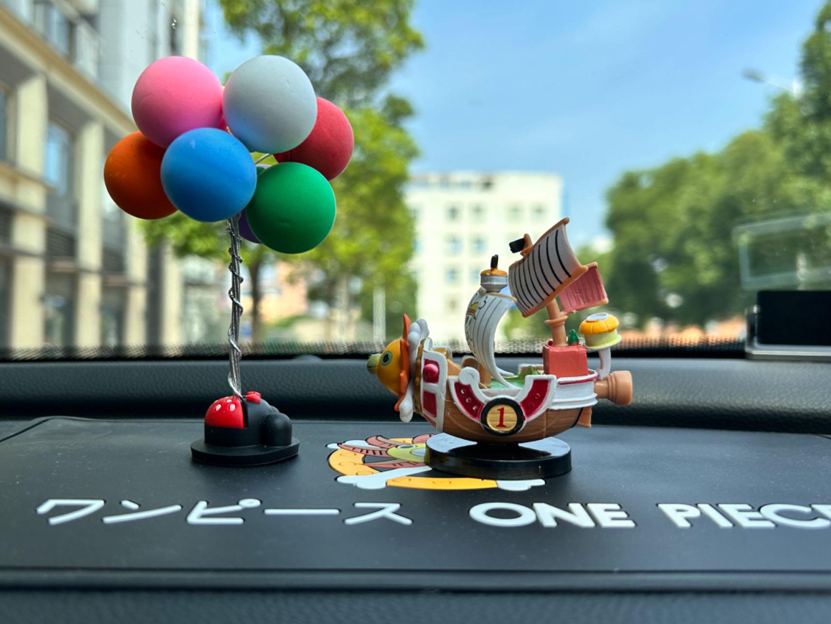 

One Piece Luffy Car Console Ornament – Cute Interior Decoration Accessory