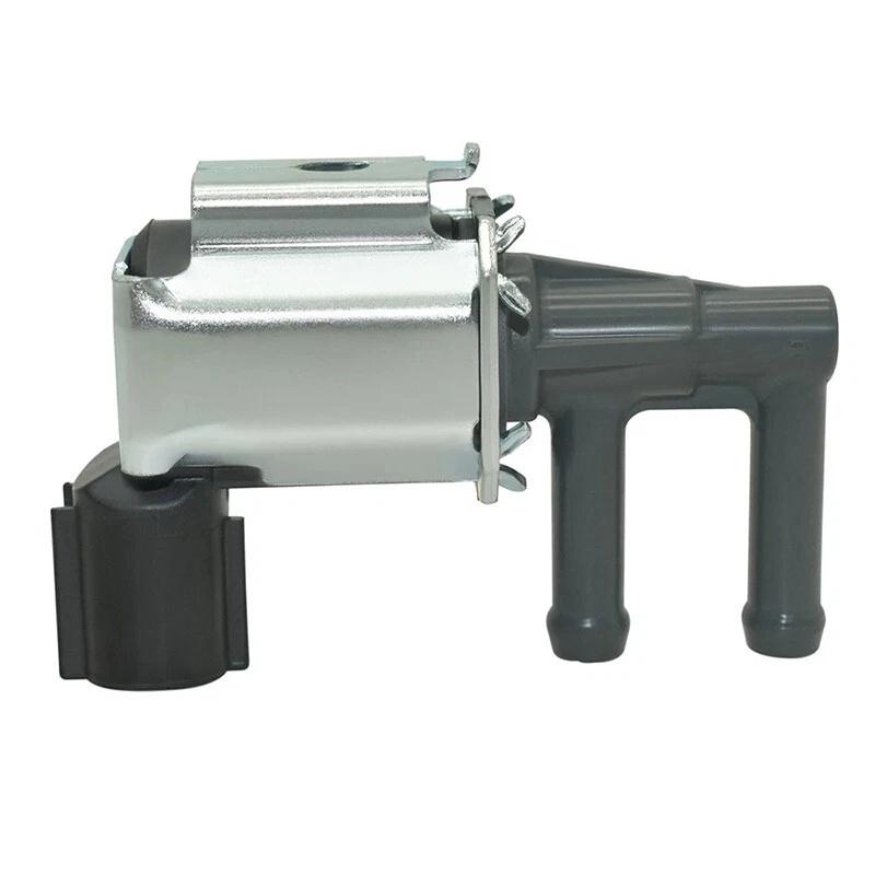 

Електромагнітний клапан продувки адсорбера паливних парів Для 2006-2009 Suzuki Sx4 Grand Vitara 2.0L 2.7L V6 K5T48487 1811765J00 18117-65J00