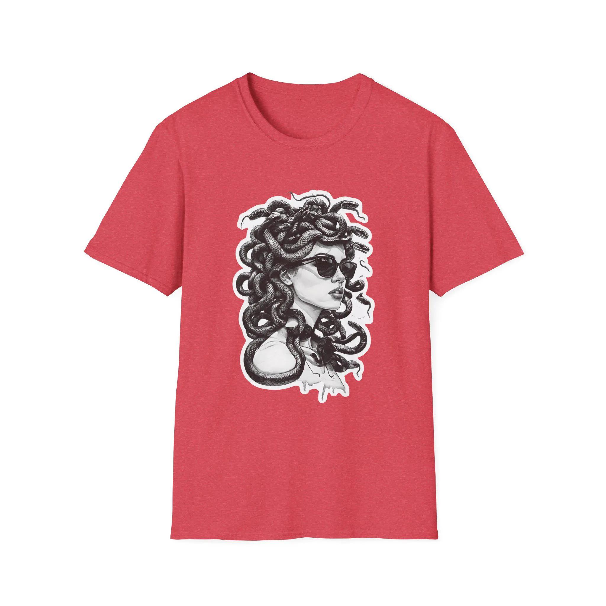 

Футболка Medusa Softstyle Графическая футболка с мифологией Топ в греческом мифологическом стиле Рубашка с дизайном Змеиные волосы Крутая одежда с мифическими существами S