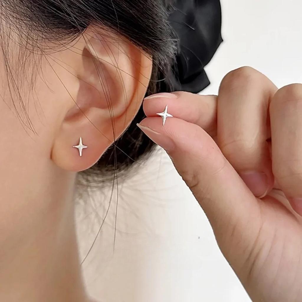 Korean Version of Four-star Bone Earrings with Simple and Cool Style Earrings and Clasps, Ins Earrings