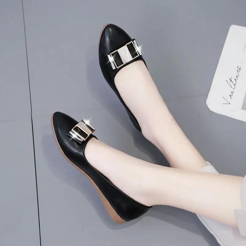 Fashion Black Moccasins Woman Flats Formal Metal Buckle Slip-on Single Shoe Comfortable and Elegant Wholesale Lastest 39 Shoes for Women