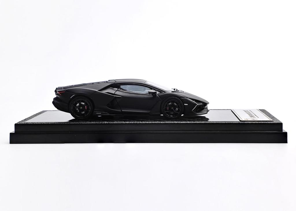 LCD Model 1/64 Lamborghini Revuelto Black Finished Model LCD64042BL