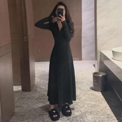 Women's French-Inspired Knitted Slim Long-Sleeve Dress with Plus Velvet, Perfect for Autumn and Winter