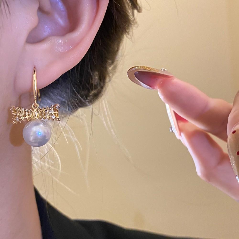 Shell Beads Bow Pearl Long Earrings Wedding Bride Ear Hook Exquisite Drop Earrings Female