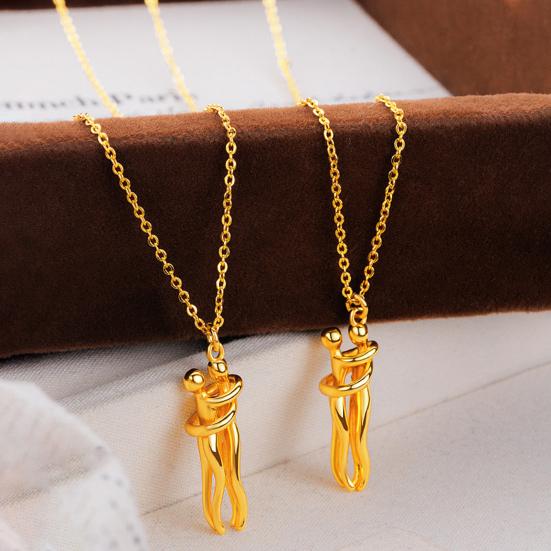 Golden Hugging Couple Pendant Necklace Lightweight Hypoallergenic Embrace Men Women Chain Necklace Fashion Jewelry Accessories Birthday