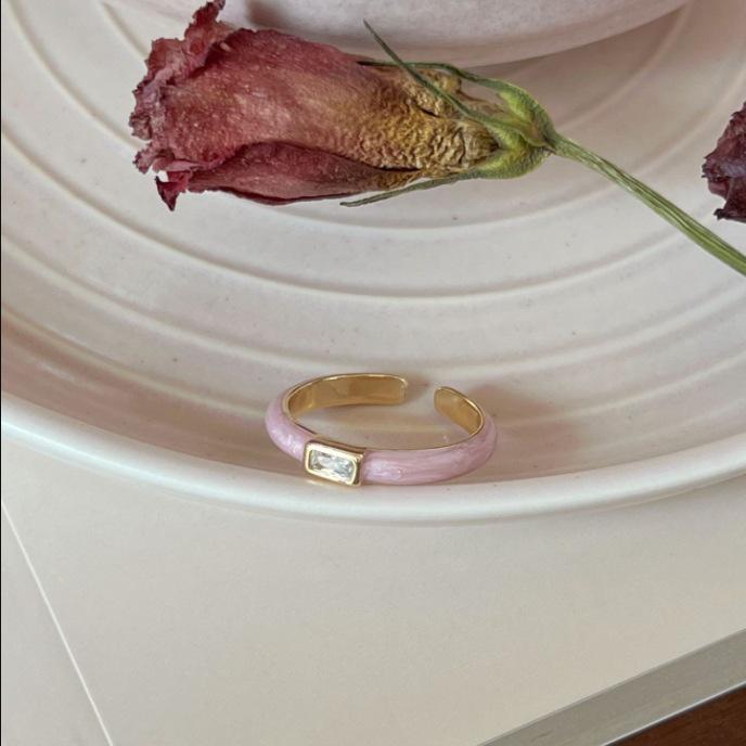 Purple Enamel Butterfly Ring - Luxurious and Vibrant, Versatile, Non-Fading Design for Women