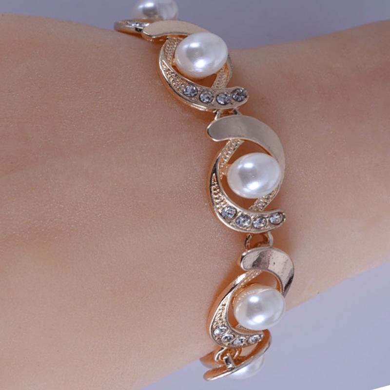 European-American Creative Diamond Pearl Bangle Bracelet
