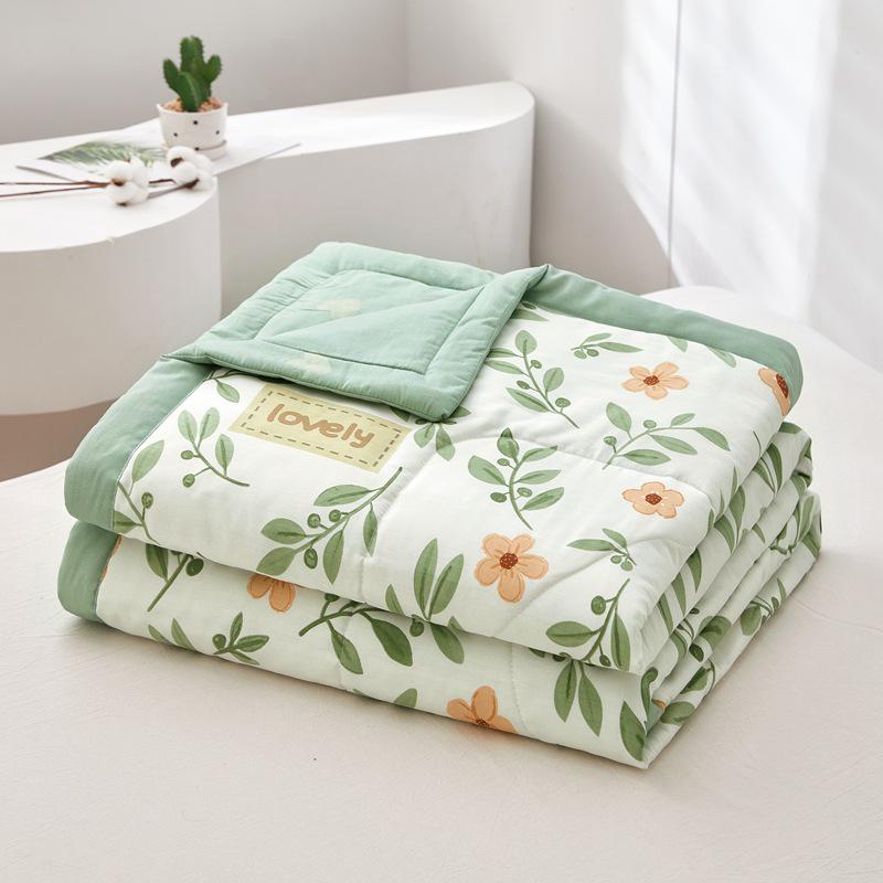 Summer Cool Cotton Quilt: Lightweight, Printed, for Double or Single Bedding