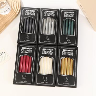 Candelabro a cono placcato in stile europeo, candela a stelo lungo, casa romantica, matrimonio, cena a lume di candela, atmosfera festiva, cera a stelo