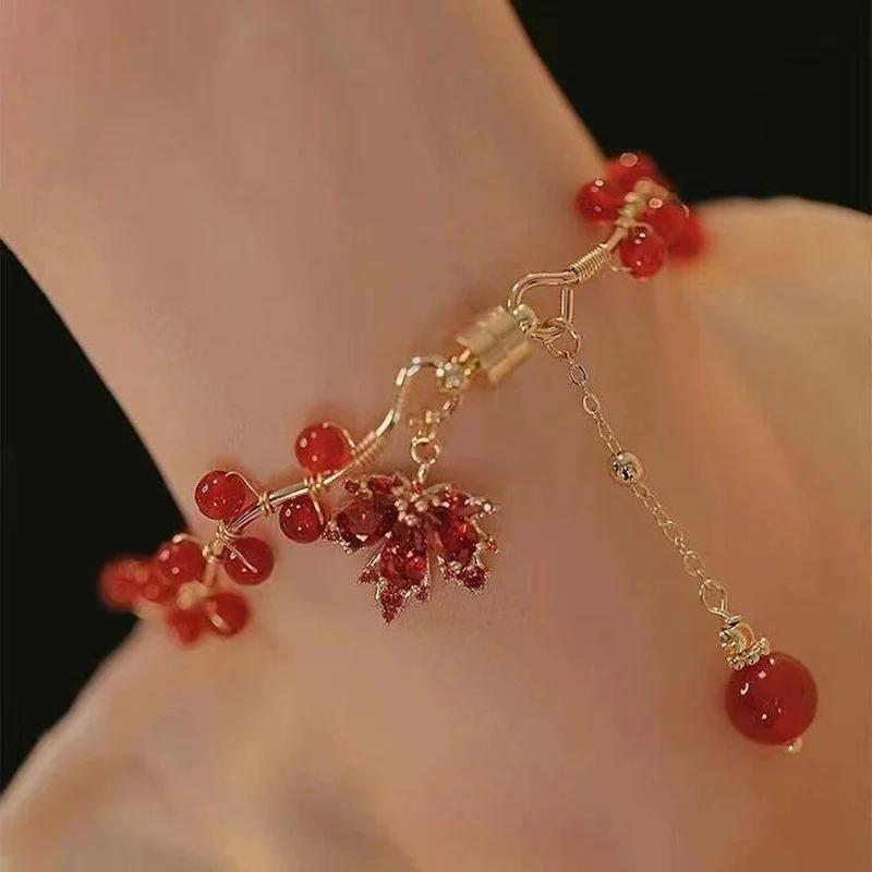Jewelry Luxury Red Maple Leaf Stretch Shining Adjustable Gorgeous Temperament Bangle Bracelets Elegant Women Trend Accessories