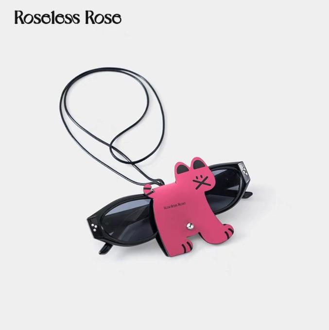 

Cute Pendant, Eyeglass Clip, Necklace. Women s Design Sunglasses Clip, Long Necklaces. One Size розовый