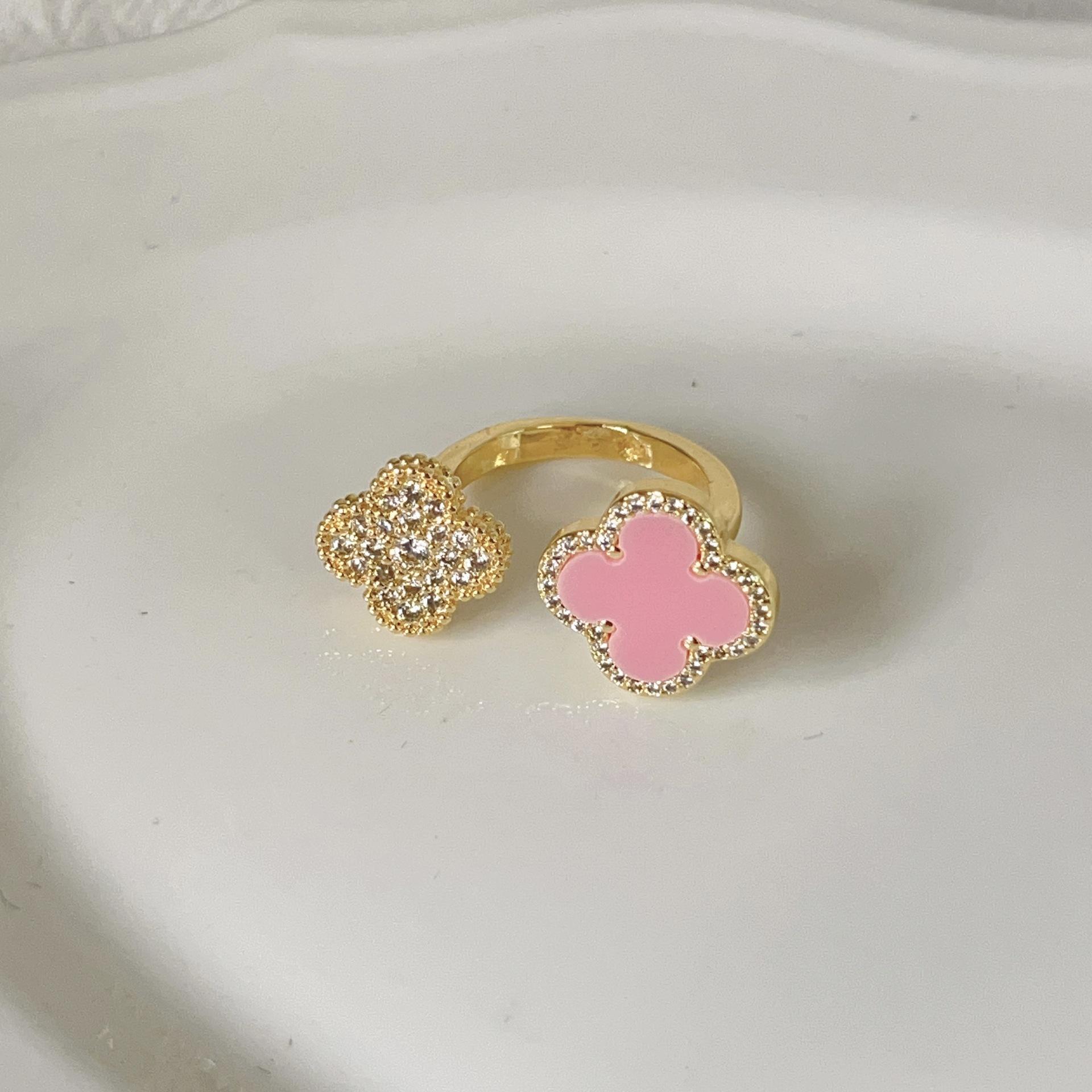 

Кольцо с четырехлистным клевером для женщин, нишевое, легкая роскошь, высокое качество, не тускнеющее, кольцо на указательный палец, простое и универсальное кольцо Opening adjustable розовый