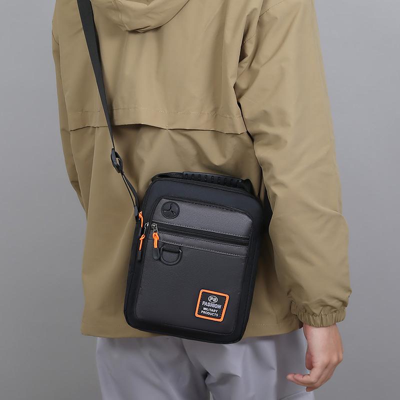 Neue wasserdichte Herren-Umhängetasche - Multifunktionale Crossbody-Sling für Outdoor- & täglichen Gebrauch (Lässig & Langlebig)